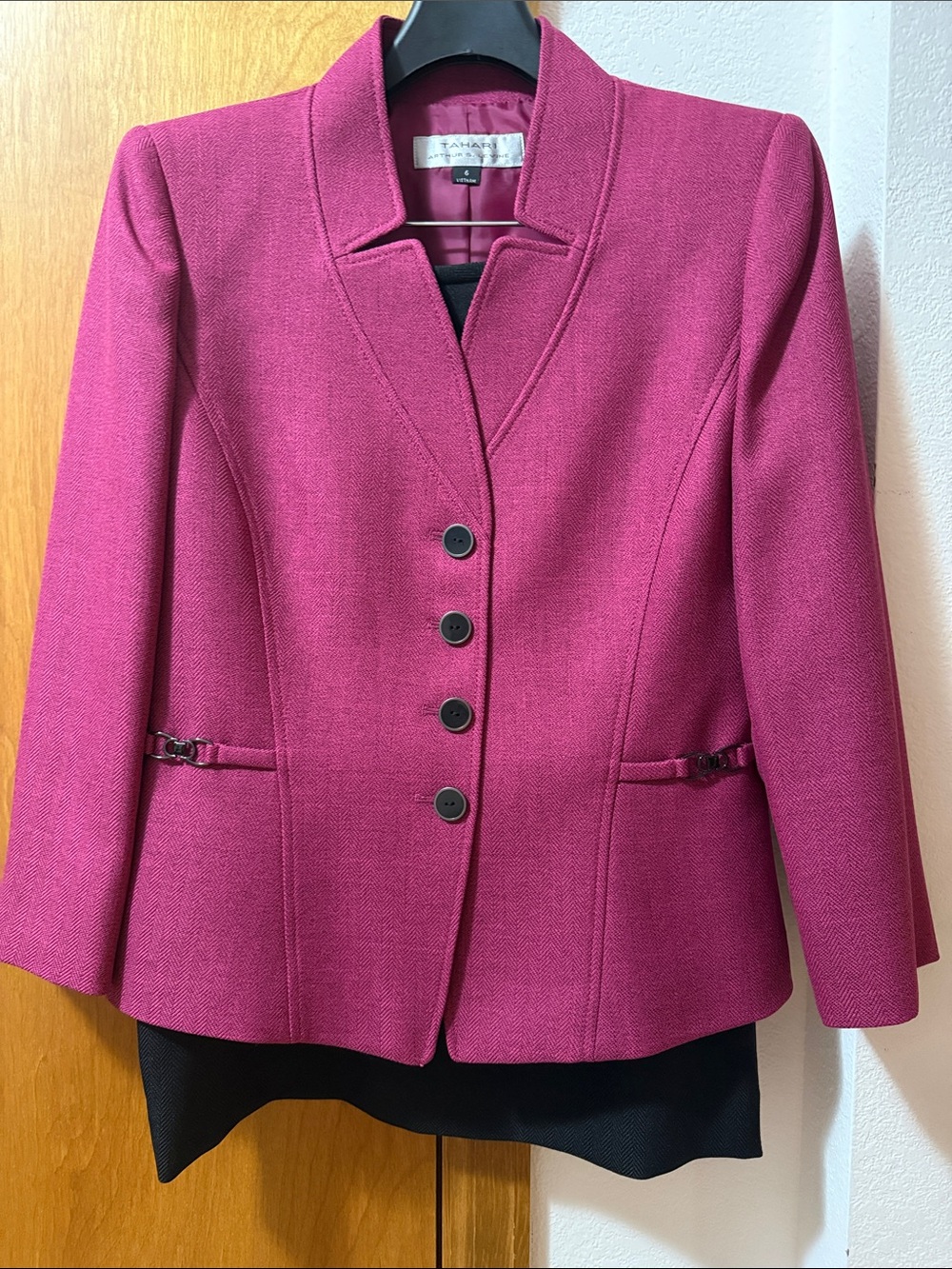 Tahari ASL Women's Fitted Magenta Skirt Suit Jacket